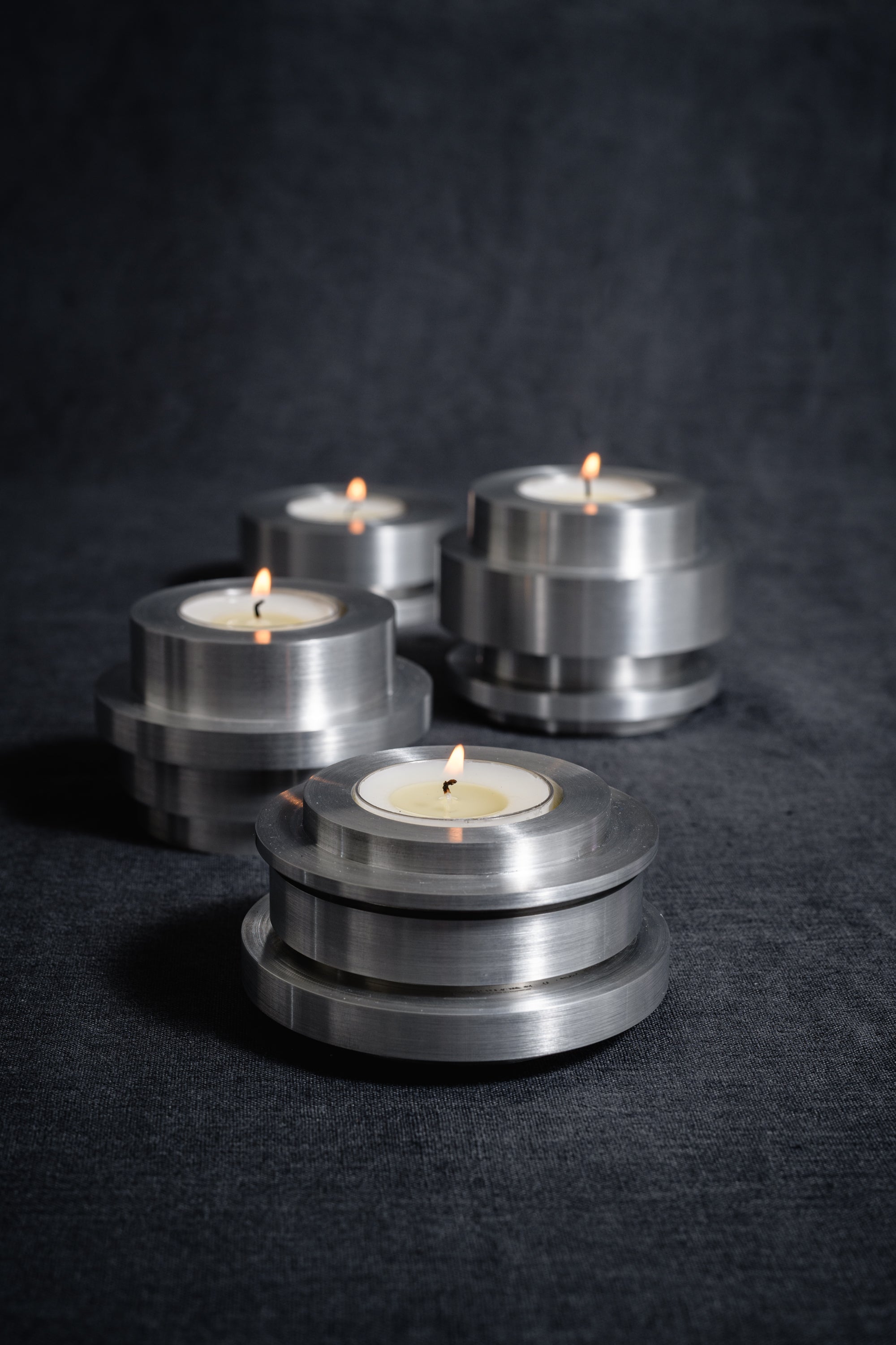 Metal candle holder M420