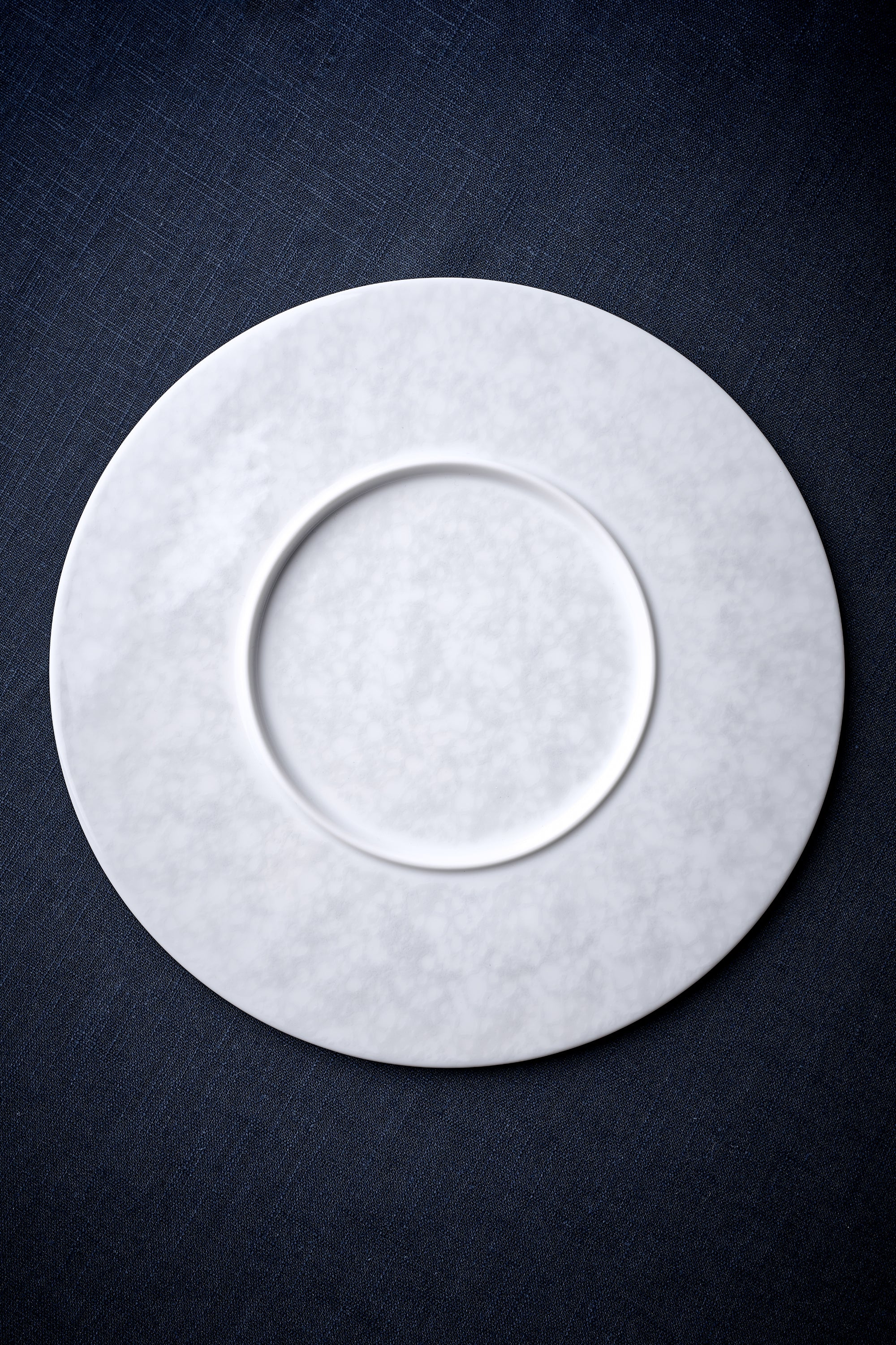 Assiette Minimaliste (28cm)