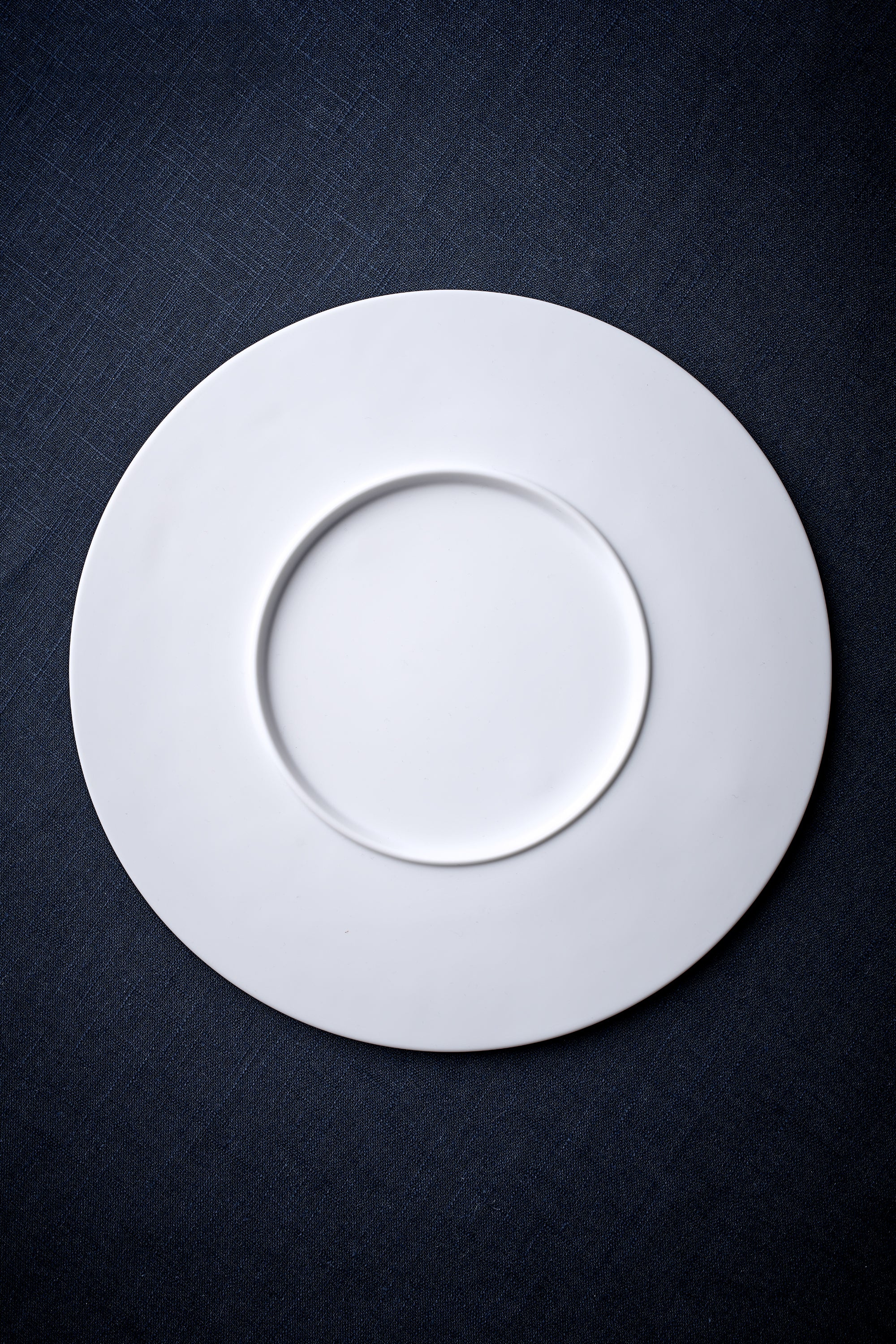 Assiette Minimaliste (28cm)