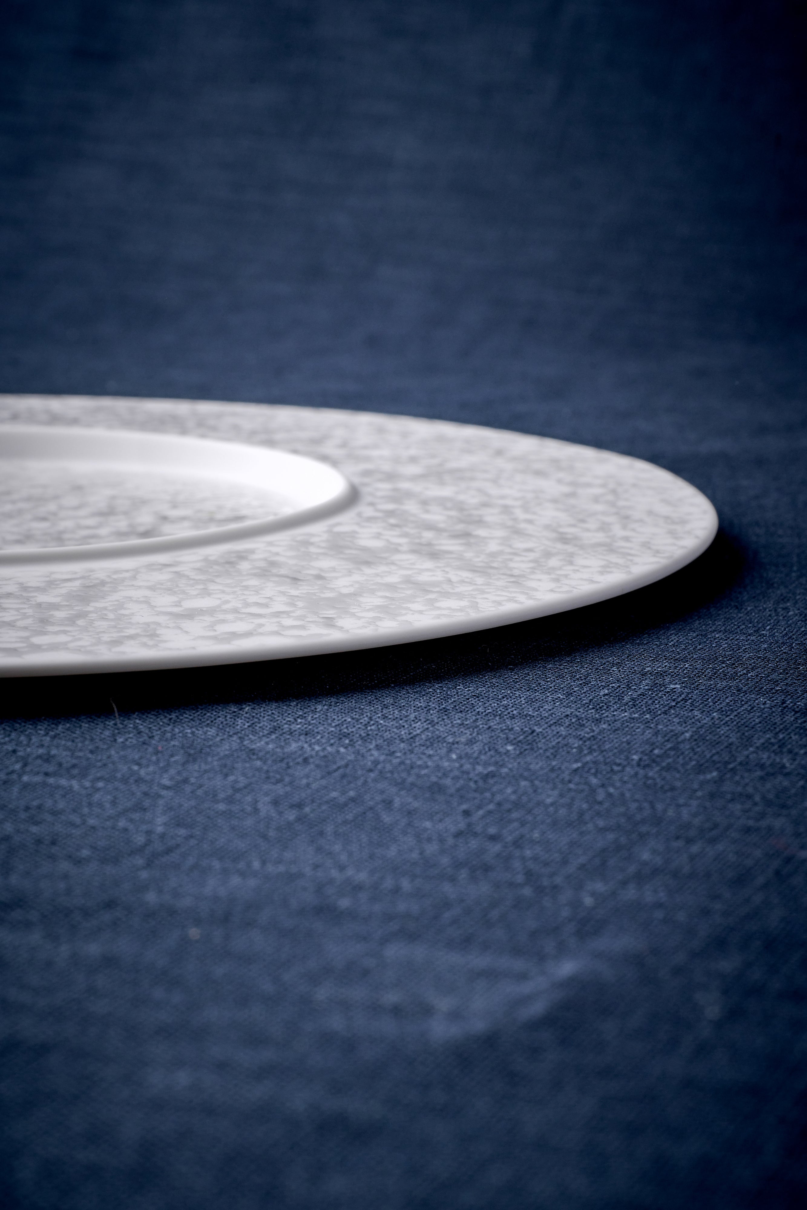 Assiette Minimaliste (28cm)