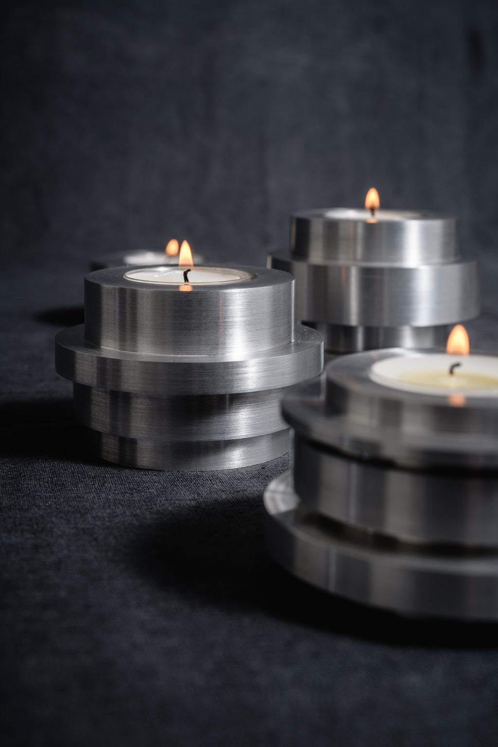 Metal candle holder M468